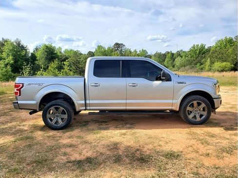 Used 2020 Ford F150 XLT w/ Equipment Group 302A Luxury AWD/4WD image 9