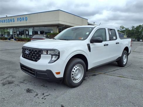 New 2025 Ford Maverick XL image 2