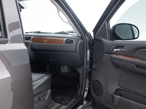 Used 2007 Chevrolet Tahoe LT w/ LT Preferred Equipment Group image 28