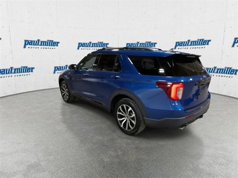Used 2022 Ford Explorer ST-Line w/ Class IV Trailer Tow Package image 8