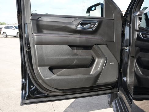 Used 2021 Chevrolet Tahoe RST image 17