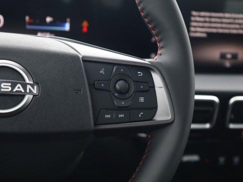 New 2026 Nissan Sentra SR w/ Floor Mat Package image 9