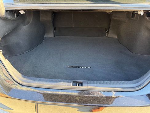 Used 2021 Toyota Camry SE w/ Carpet Mat Package (TMS) image 19