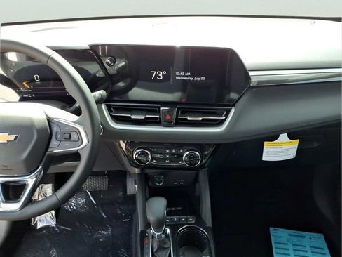 New 2026 Chevrolet TrailBlazer LT w/ Convenience Package AWD/4WD image 12
