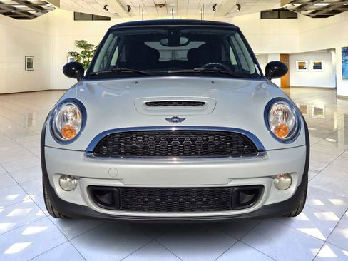 Used 2013 MINI Cooper S image 2