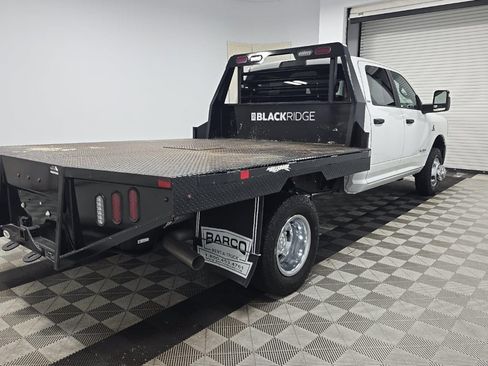 Used 2024 RAM 3500 SLT w/ Quick Order Package 2YG SLT AWD/4WD image 4