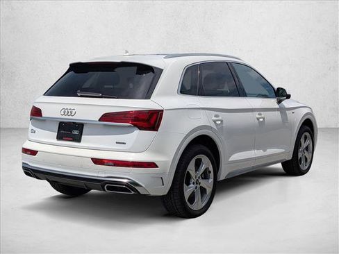 Certified 2023 Audi Q5 2.0T Premium Plus w/ Premium Plus Package AWD/4WD image 5