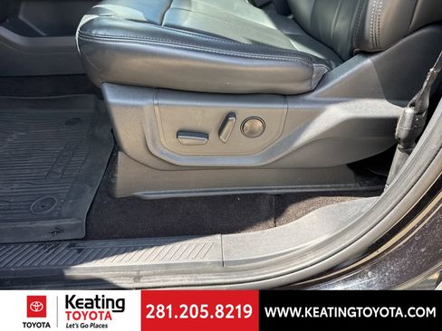 Used 2022 Ford Expedition XLT RWD image 13