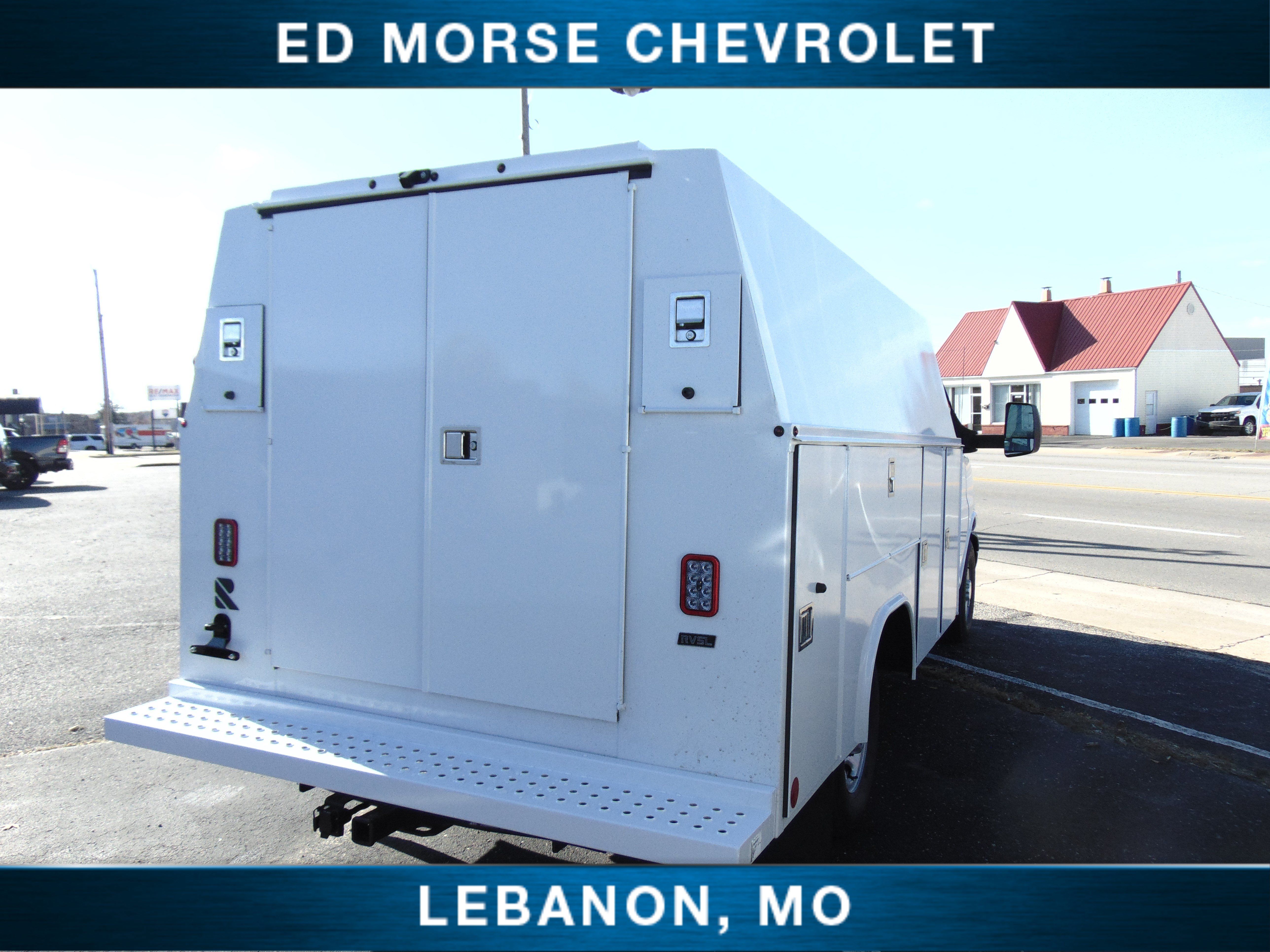 New 2025 Chevrolet Express 3500 w/ Power Convenience Package RWD image 6
