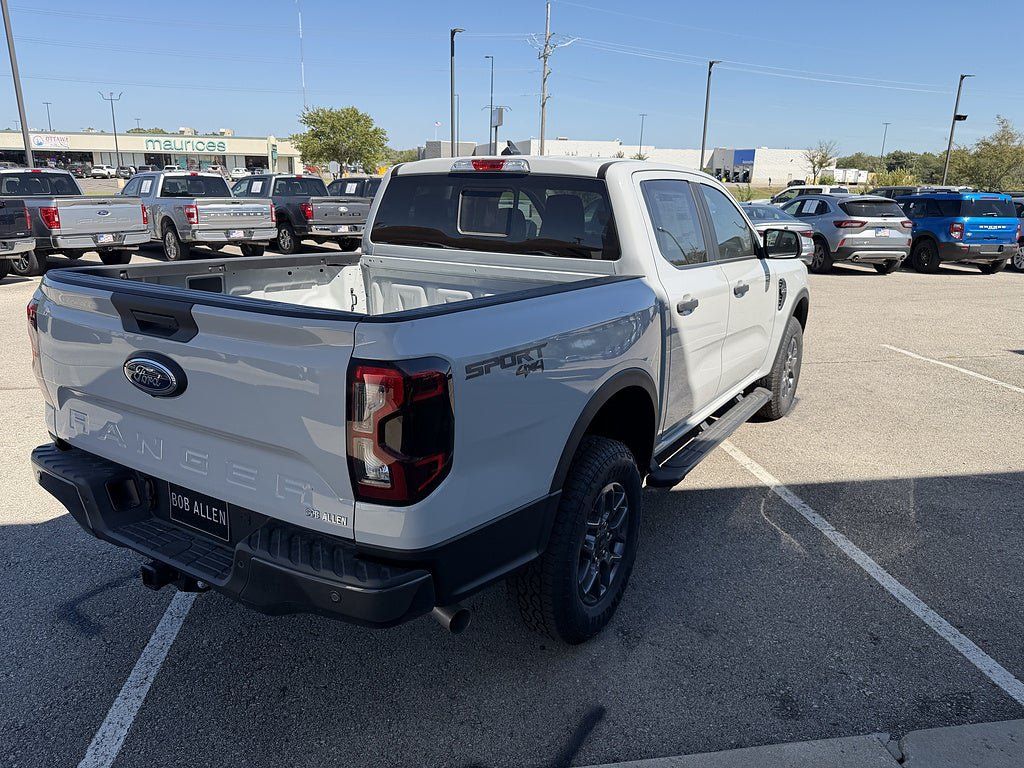 New 2026 Ford Ranger XLT w/ Equipment Group 301A High AWD/4WD image 5