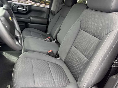 Used 2022 Chevrolet Silverado 1500 Custom w/ LPO, Blackout Package image 16