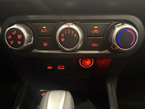 Used 2023 Nissan Kicks SV FWD image 18