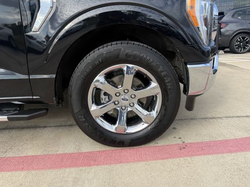 Used 2023 Ford F150 XLT w/ Equipment Group 302A High image 5