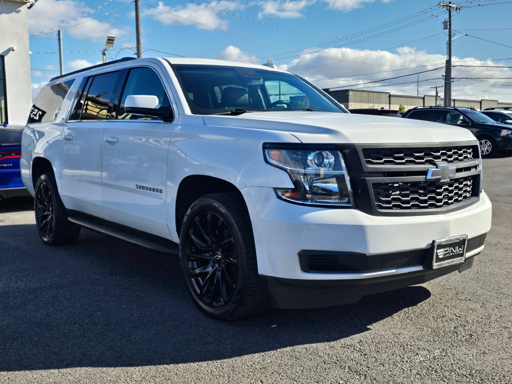 Used 2019 Chevrolet Suburban LT AWD/4WD image 4