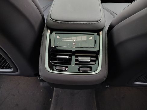 New 2026 Volvo XC90 B5 Core w/ Protection Package AWD/4WD image 22