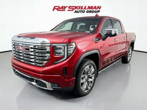 Used 2023 GMC Sierra 1500 Denali w/ Denali Reserve Package AWD/4WD image 3