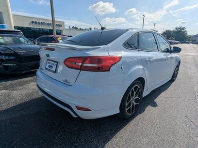 Used 2016 Ford Focus SE w/ SE Sport Package