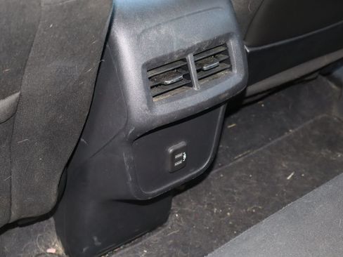 Used 2020 GMC Terrain SLE FWD image 18