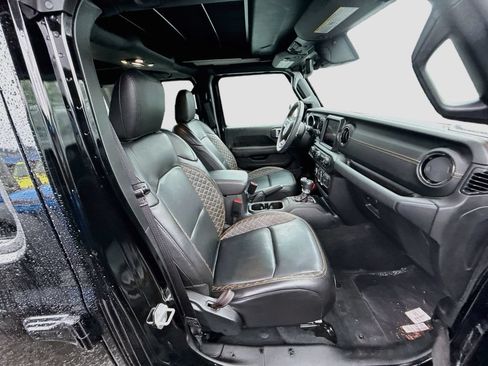 Certified 2023 Jeep Wrangler Unlimited Sahara AWD/4WD image 33