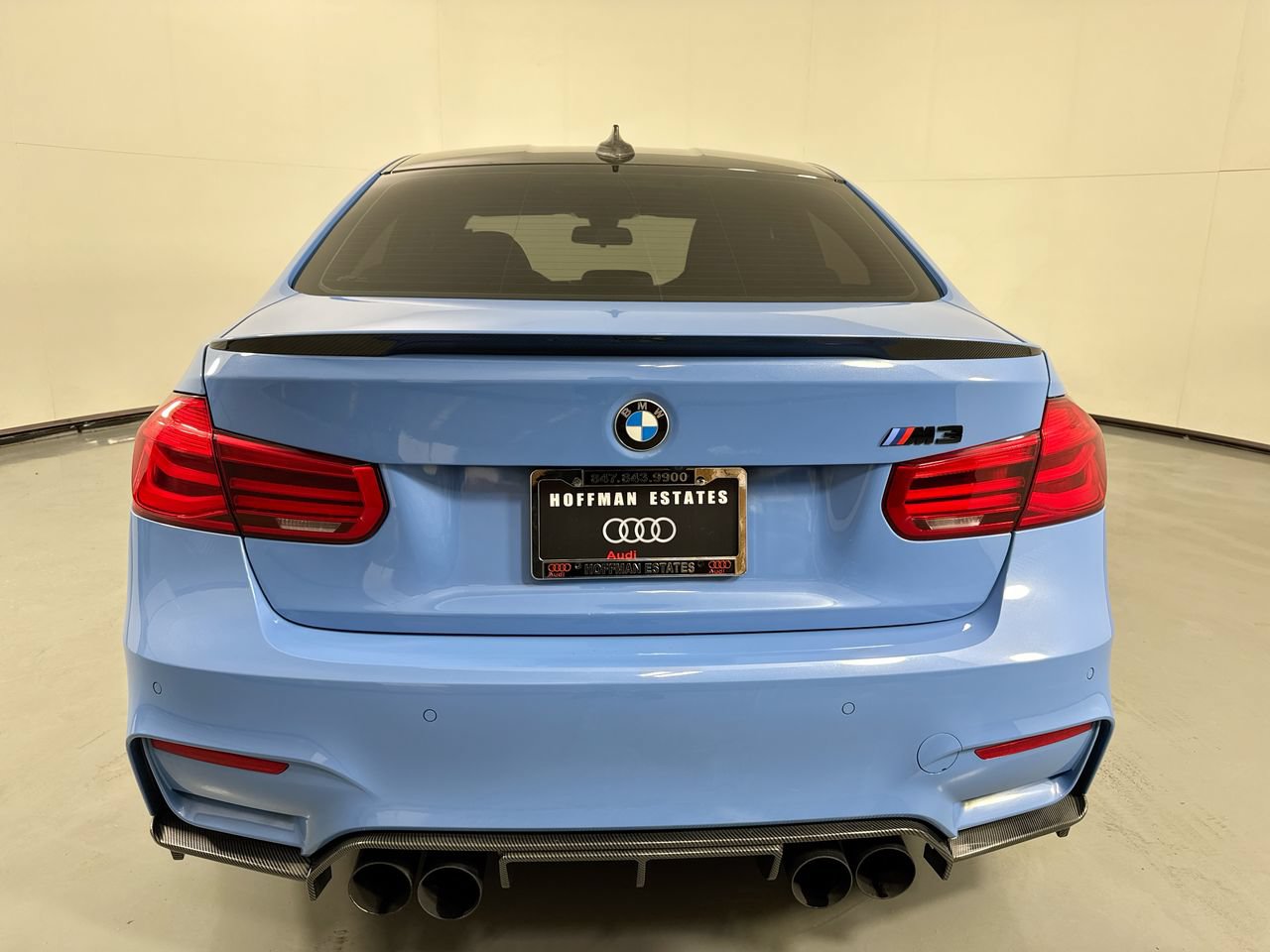 Used 2018 BMW M3 RWD image 7
