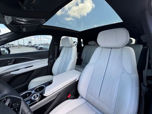 Certified 2024 Cadillac Lyriq Sport AWD/4WD image 25