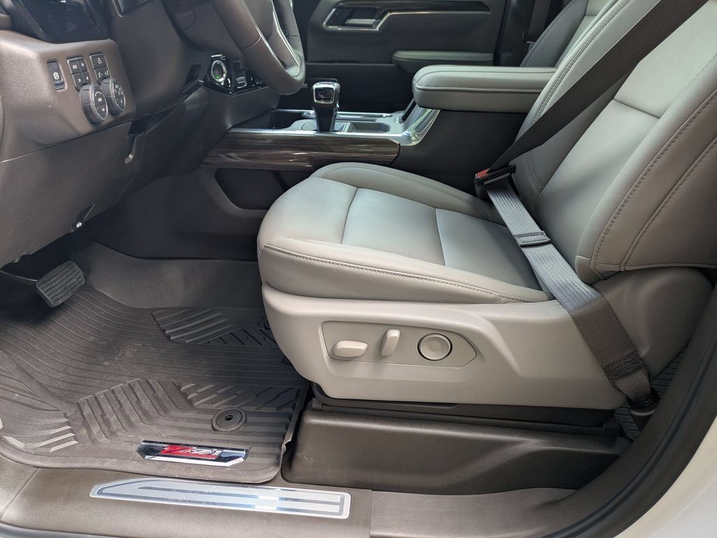 New 2026 Chevrolet Silverado 1500 LT Trail Boss w/ Convenience Package II AWD/4WD image 11
