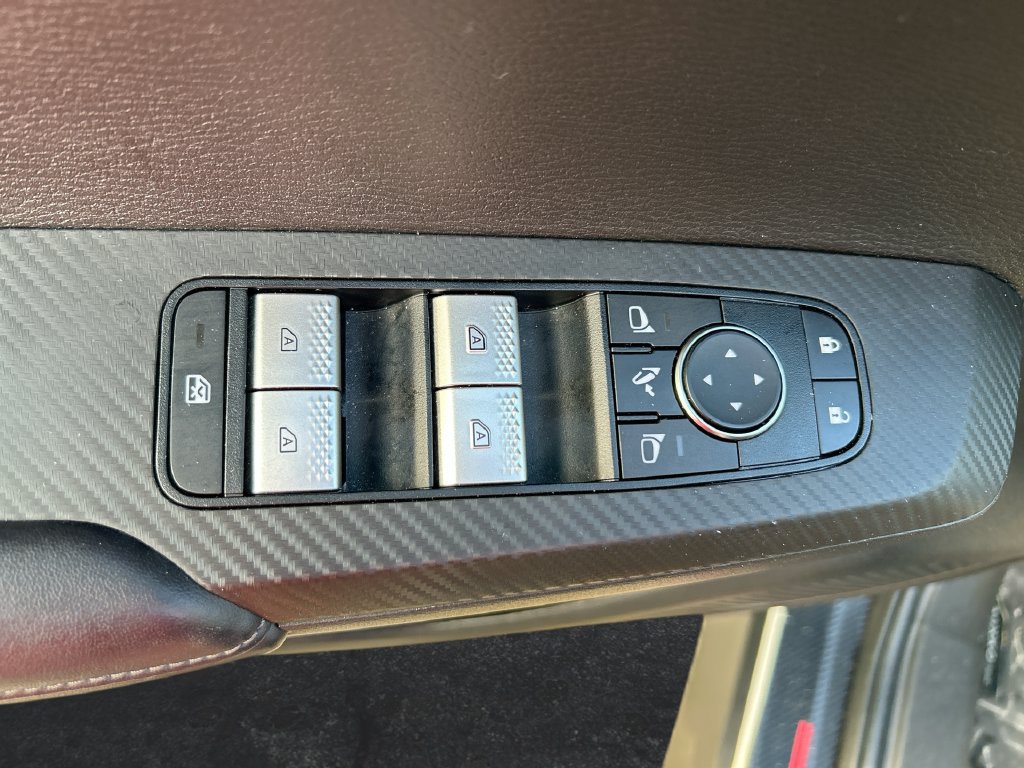 Used 2023 Mitsubishi Outlander SE AWD/4WD image 13