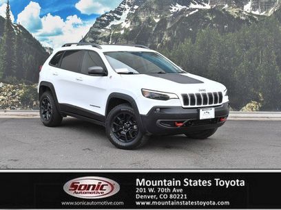 Used 2020 Jeep Cherokee Trailhawk w/ Technology Group