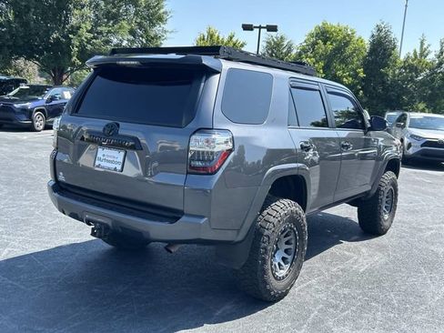 Used 2020 Toyota 4Runner Venture w/ Moonroof Package AWD/4WD image 4