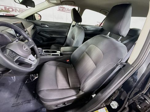 Certified 2024 Nissan Altima 2.5 SV FWD image 24