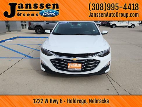 Used 2024 Chevrolet Malibu LS image 3