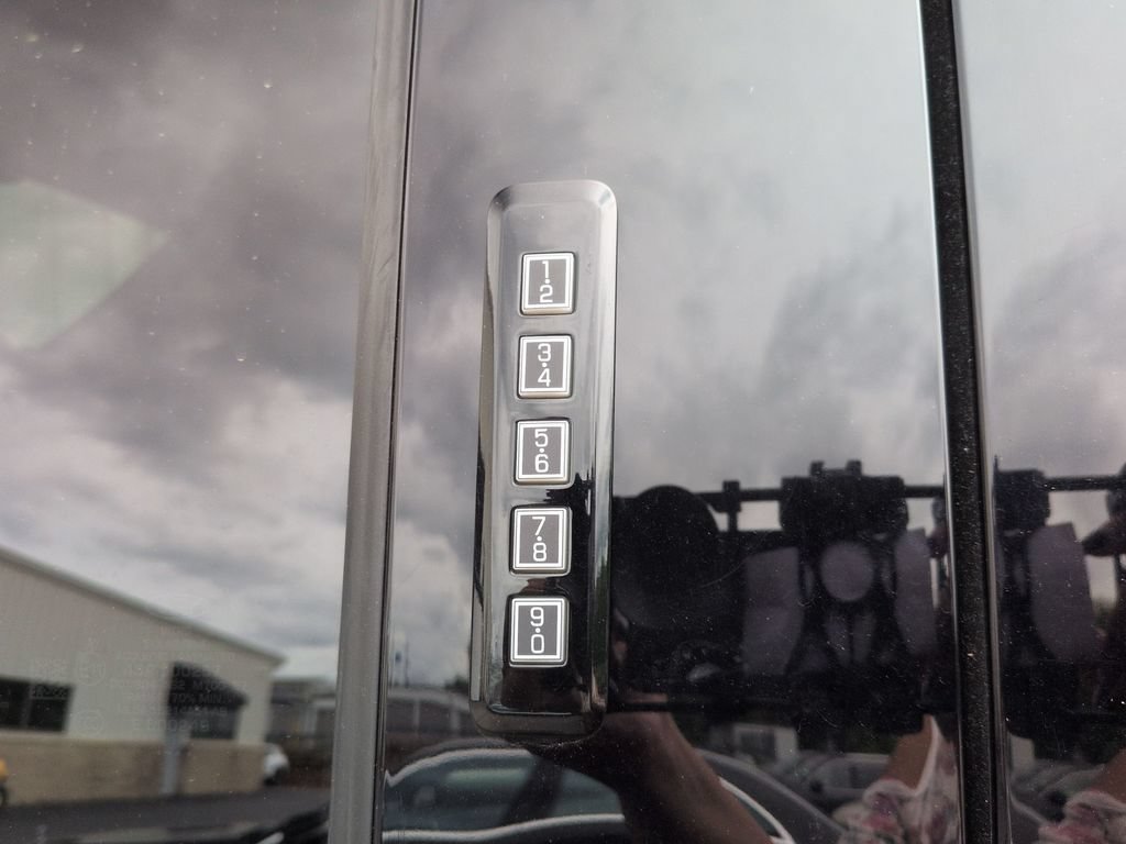 Used 2022 Ford F150 XLT w/ Equipment Group 302A High AWD/4WD image 24