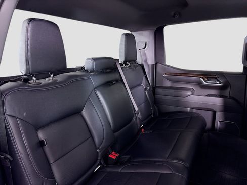 Used 2023 GMC Sierra 1500 Elevation image 31