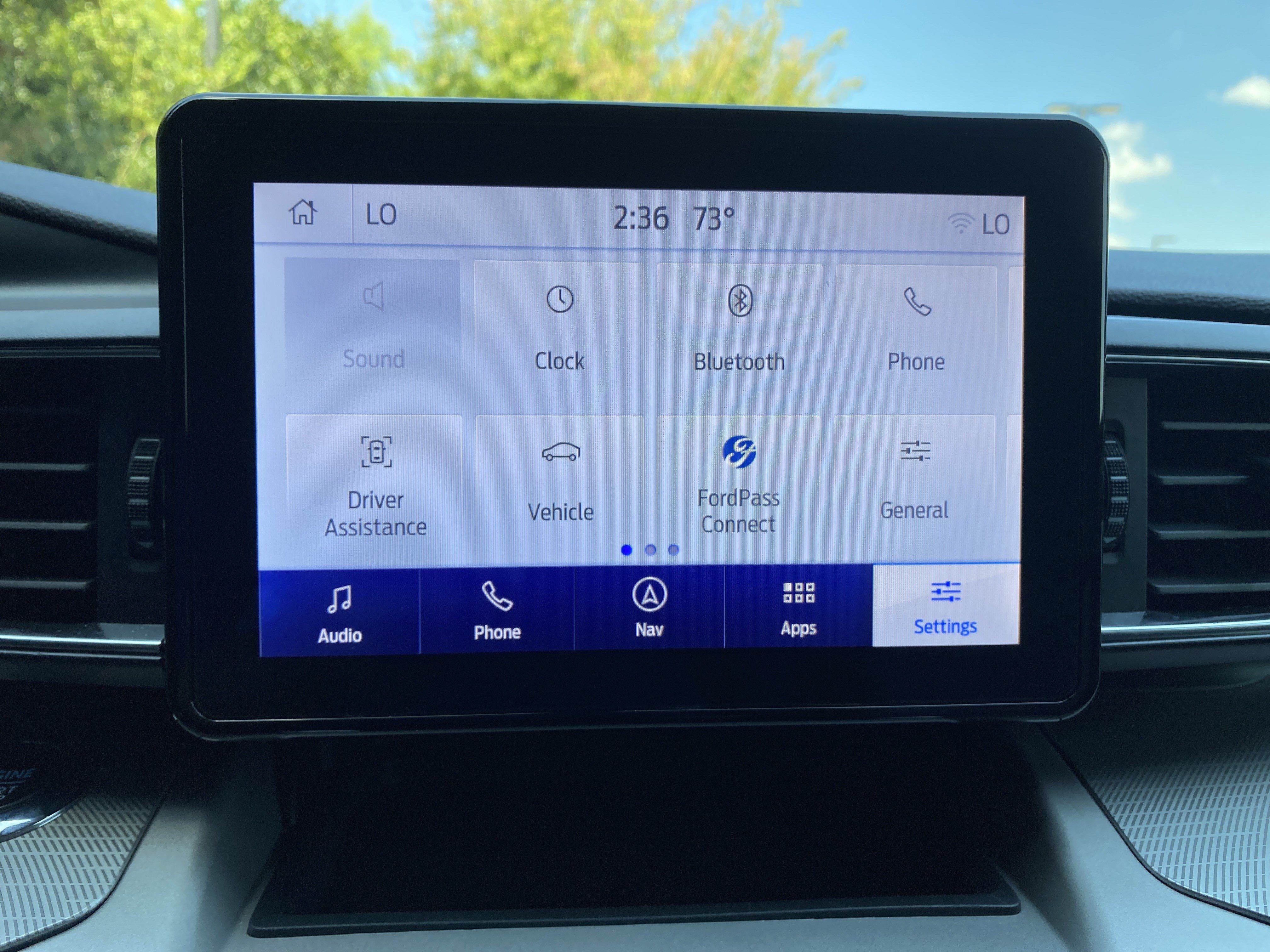 Used 2023 Ford Explorer XLT w/ Equipment Group 202A RWD image 26
