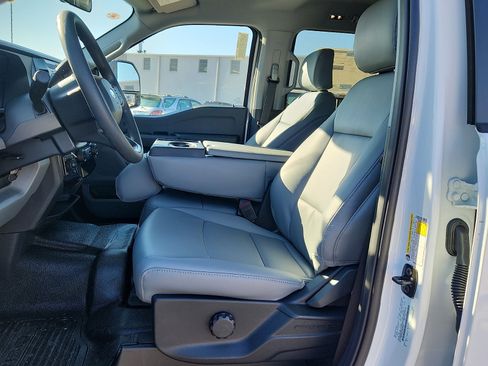 New 2026 Ford F350 XL w/ XL Chrome Package image 9