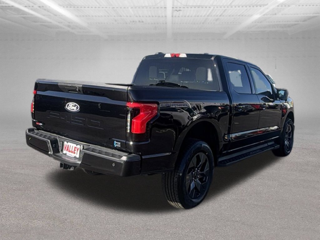 Used 2025 Ford F150 Lightning Flash AWD/4WD image 12
