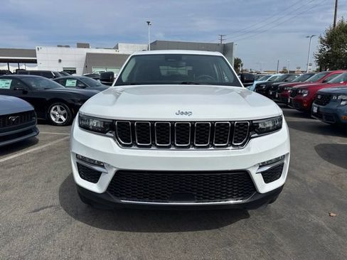 Used 2023 Jeep Grand Cherokee 4WD 4xe image 5
