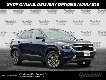 Used 2025 Kia Seltos LX