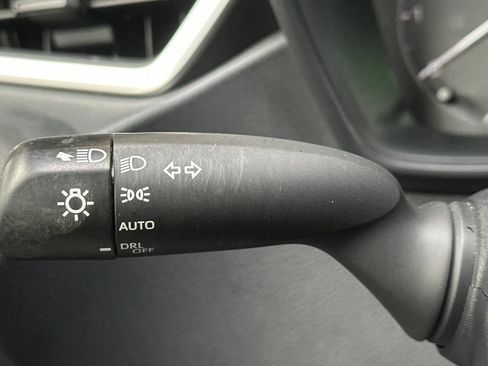 Used 2024 Toyota Corolla SE image 36