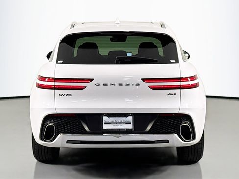Used 2024 Genesis GV70 2.5T w/ Advanced Package AWD/4WD image 4
