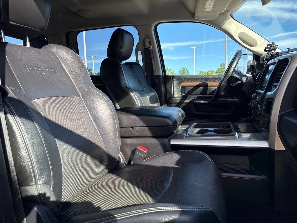 Used 2014 RAM 3500 Laramie AWD/4WD image 48