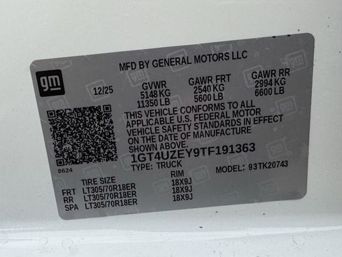 New 2026 GMC Sierra 2500 AT4X image 24