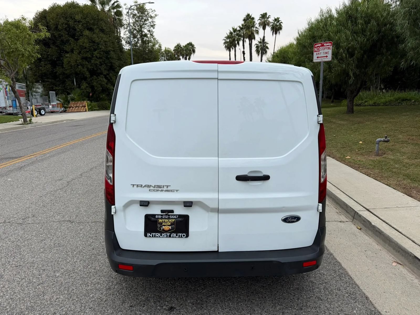 Used 2017 Ford Transit Connect XL FWD image 6