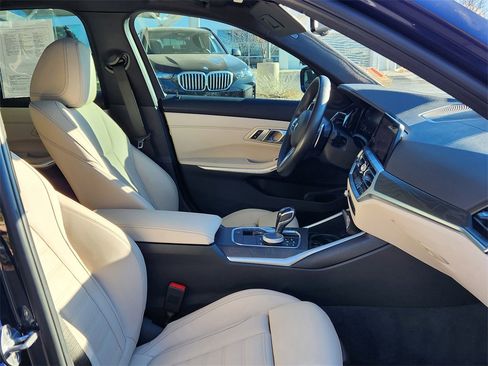 Used 2020 BMW M340i xDrive w/ Premium Package image 17