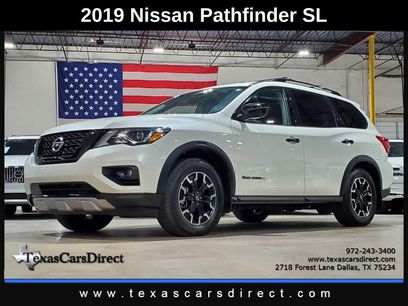Used 2019 Nissan Pathfinder SL