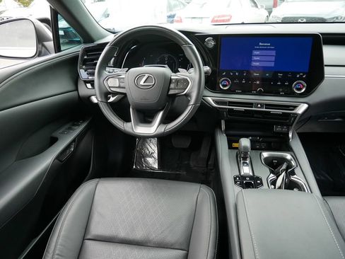Used 2023 Lexus RX 350 w/ Accessory Package (Z1) AWD/4WD image 12