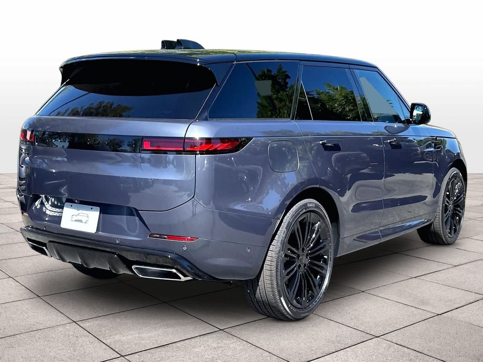 New 2026 Land Rover Range Rover Sport Dynamic SE AWD/4WD image 4