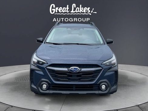 Used 2025 Subaru Outback Premium AWD/4WD image 8