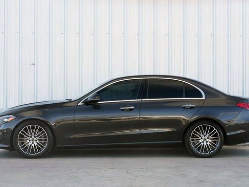 Used 2022 Mercedes-Benz C 300 C 300 image 8