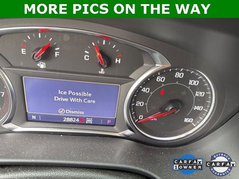 Used 2023 GMC Acadia AT4 image 2